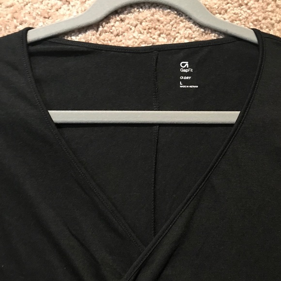 Gap fit dry T-shirt - Picture 6 of 7